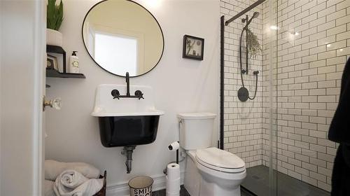 12 Ruskin Row, Winnipeg, MB 