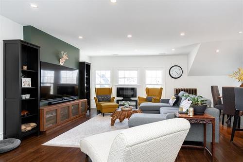 12 Ruskin Row, Winnipeg, MB 