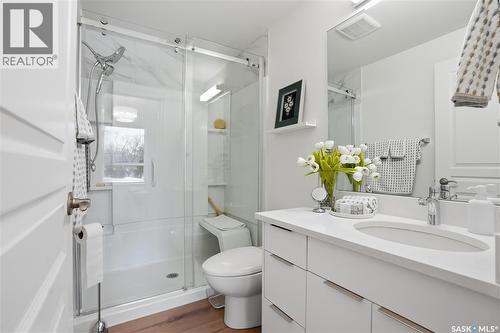 111 619 Saskatchewan Crescent W, Saskatoon, SK - Indoor Photo Showing Bathroom