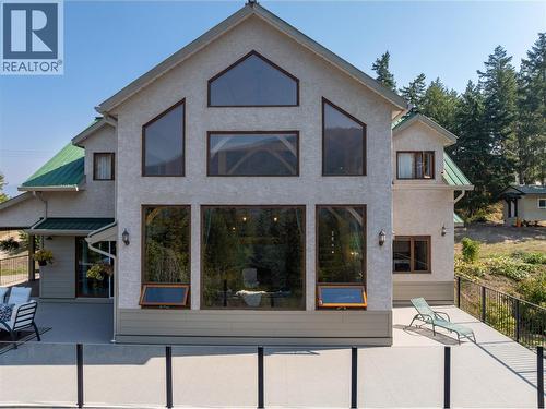 1403 Notch Hill Road, Sorrento, BC - Outdoor