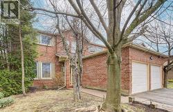 158 MURRAY DRIVE  Aurora, ON L4G 2C5