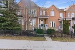 107 BARKDALE WAY  Whitby (Pringle Creek), ON L1N 0G2