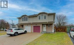 B - 661 JACOB LANE  Waterloo, ON N2V 2G9