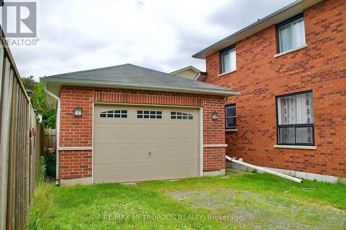 1405 Manitou Drive, Oshawa, ON - Outdoor With Exterior