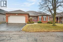 153 GOLF LINKS Drive Unit# 139  Baden, ON N3A 3N8