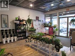 1983 COLUMBIA Avenue Unit# 108  Castlegar, BC V1N 2W8