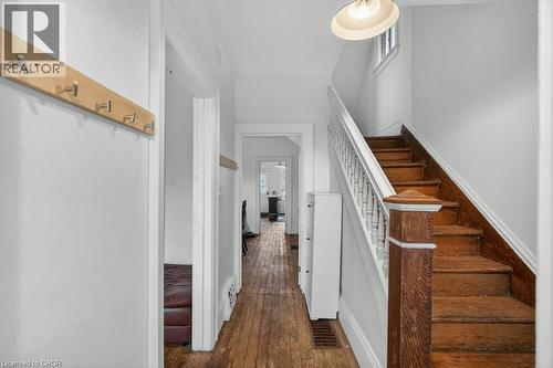 523 Catharine Street N, Hamilton, ON - Indoor Photo Showing Other Room