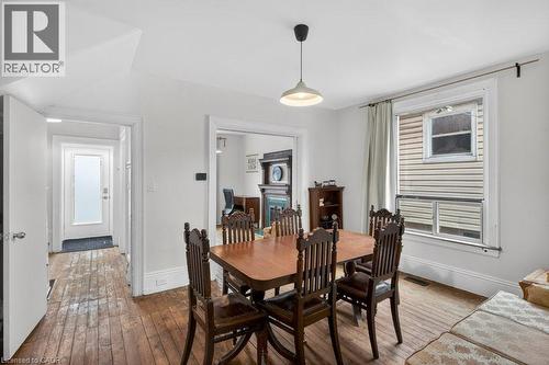 523 Catharine Street N, Hamilton, ON - Indoor Photo Showing Dining Room