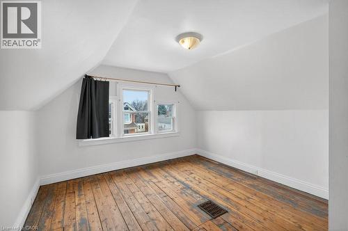 523 Catharine Street N, Hamilton, ON - Indoor Photo Showing Other Room