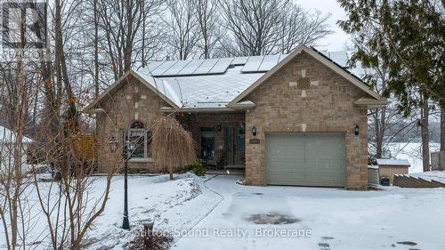 122 MCCULLOUGH LAKE DRIVE  Chatsworth, ON N0H 2V0