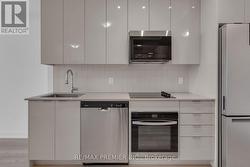 2326 - 498 CALDARI ROAD Vaughan, ON L4K 0R6