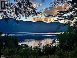 13533 Mountain Shores Road  Boswell, BC V0B 1A4