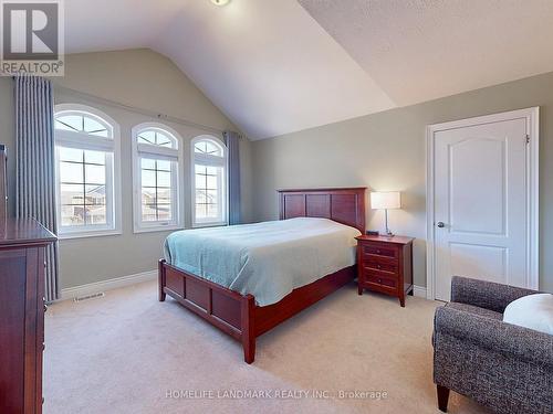 73 Graihawk Drive, Barrie, ON - Indoor Photo Showing Bedroom