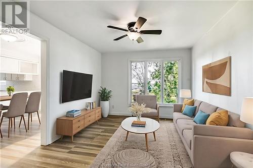 2350 Morgan Road, Greater Sudbury, ON - Indoor Photo Showing Living Room