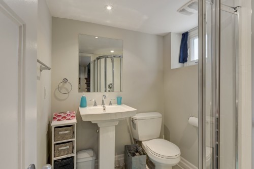 Salle d'eau - 850 Av. Pratt, Montréal (Outremont), QC - Indoor Photo Showing Bathroom