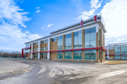 Front of Structure - 211-1555 Boul. De L'Avenir, Laval (Chomedey), QC - Outdoor