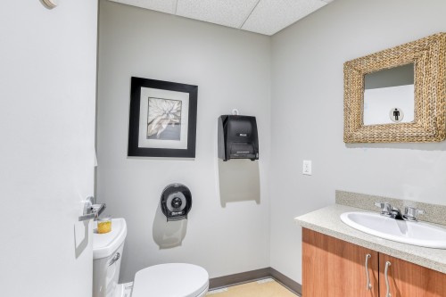 Bathroom - 211-1555 Boul. De L'Avenir, Laval (Chomedey), QC - Indoor Photo Showing Bathroom