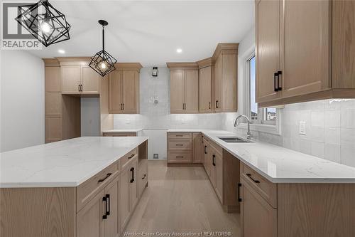 357 Marla Crescent, Lakeshore, ON - Indoor Photo Showing Kitchen With Double Sink