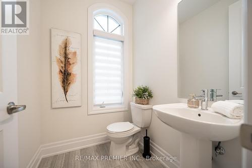 30 Enclave Court, Vaughan, ON - Indoor Photo Showing Bathroom