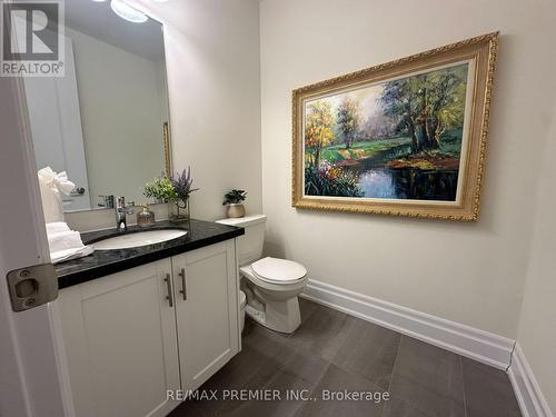 30 Enclave Court, Vaughan, ON - Indoor Photo Showing Bathroom