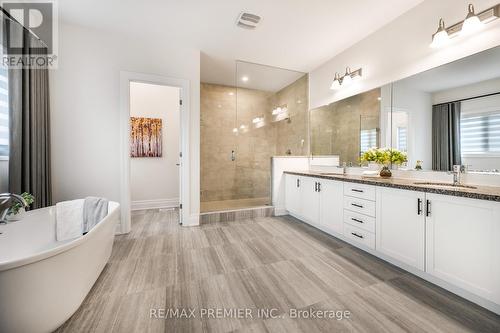 30 Enclave Court, Vaughan, ON - Indoor Photo Showing Bathroom