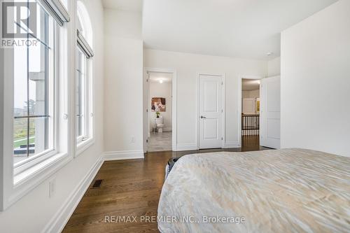 30 Enclave Court, Vaughan, ON - Indoor Photo Showing Bedroom