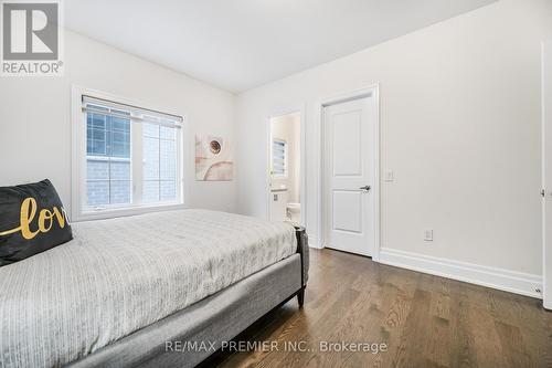 30 Enclave Court, Vaughan, ON - Indoor Photo Showing Bedroom
