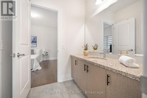 30 Enclave Court, Vaughan, ON - Indoor Photo Showing Bathroom