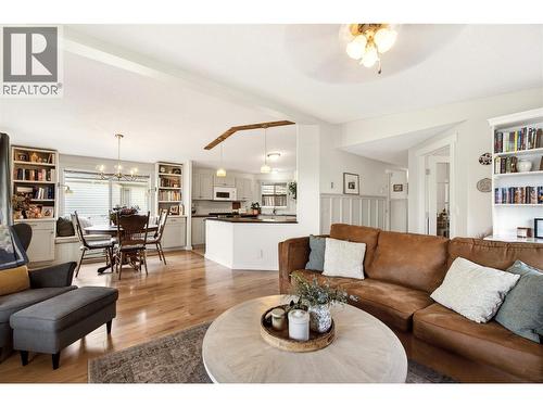 900 10 Avenue SE Unit# 27  Salmon Arm, BC V1E 2W6