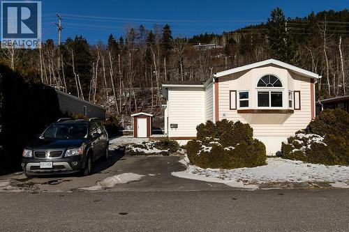 6 4305 LAKELSE AVENUE  Terrace, BC V8G 1N5