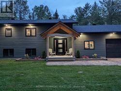 13 RANTZ ROAD  Petawawa, ON K8H 2W8