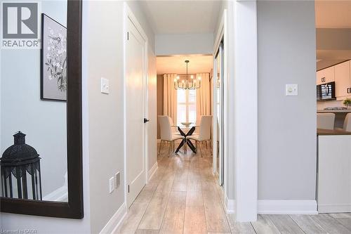 13 Emick Drive, Ancaster, ON 
