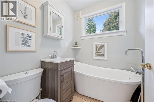 Main Floor - 310 Kitchener Road, Cambridge, ON - Indoor Photo Showing Bathroom