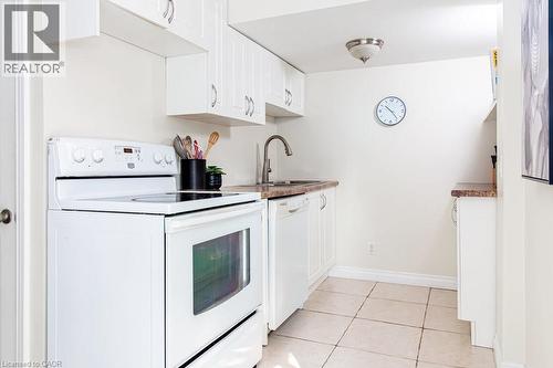 49 Sheaffe Street, Hamilton, ON - Indoor Photo Showing Kitchen