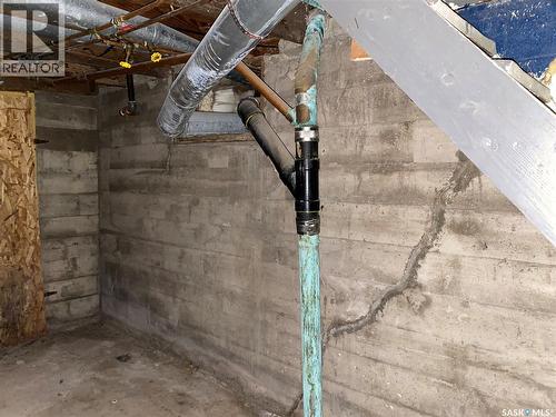 81 Grand Avenue, Plenty, SK - Indoor Photo Showing Basement