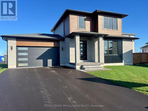 21 HORTON COURT  Belleville (Belleville Ward), ON K8P 0G7