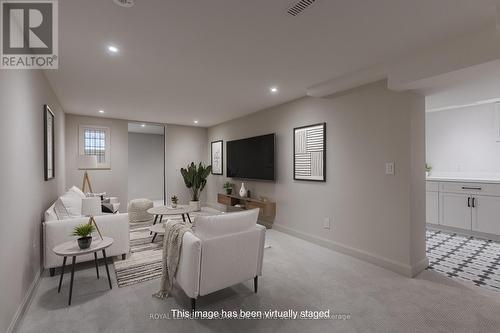 3029 Eva Drive, Burlington, ON - Indoor