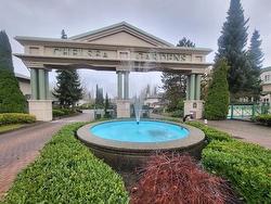 246 13888 70 AVENUE  Surrey, BC V3W 0R8