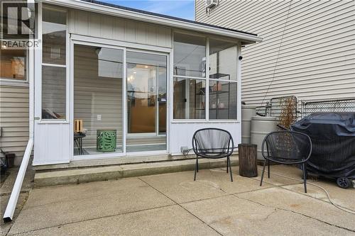 68 Delena Avenue N, Hamilton, ON - Outdoor With Exterior