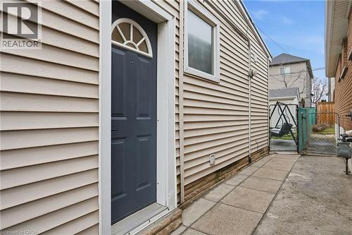 68 Delena Avenue N, Hamilton, ON - Outdoor