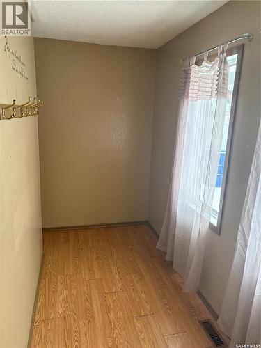 515 King Street, Weyburn, SK - Indoor Photo Showing Other Room