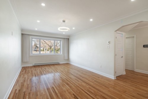 Living Room - 612  - 614 Av. Abercorn, Mont-Royal, QC - Indoor Photo Showing Other Room