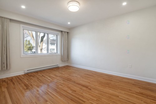 Master Bedroom - 612  - 614 Av. Abercorn, Mont-Royal, QC - Indoor Photo Showing Other Room