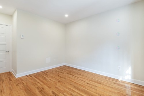 Bedroom - 612  - 614 Av. Abercorn, Mont-Royal, QC - Indoor Photo Showing Other Room