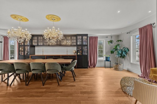 Salle à manger - 729 Boul. Union, Laval (Sainte-Dorothée), QC - Indoor Photo Showing Dining Room