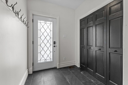 Hall d'entrée/Vestibule - 729 Boul. Union, Laval (Sainte-Dorothée), QC - Indoor Photo Showing Other Room