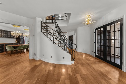 Escalier - 729 Boul. Union, Laval (Sainte-Dorothée), QC - Indoor Photo Showing Other Room