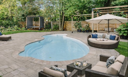 Piscine - 729 Boul. Union, Laval (Sainte-Dorothée), QC - Outdoor With In Ground Pool With Deck Patio Veranda