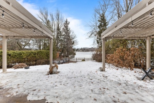 Vue sur l'eau - 729 Boul. Union, Laval (Sainte-Dorothée), QC - Outdoor