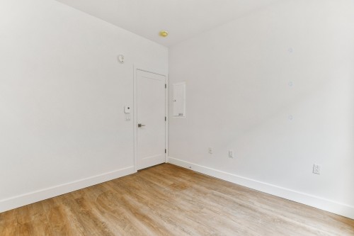 Bedroom - 304-9229 Rue Airlie, Montréal (Lasalle), QC - Indoor Photo Showing Other Room